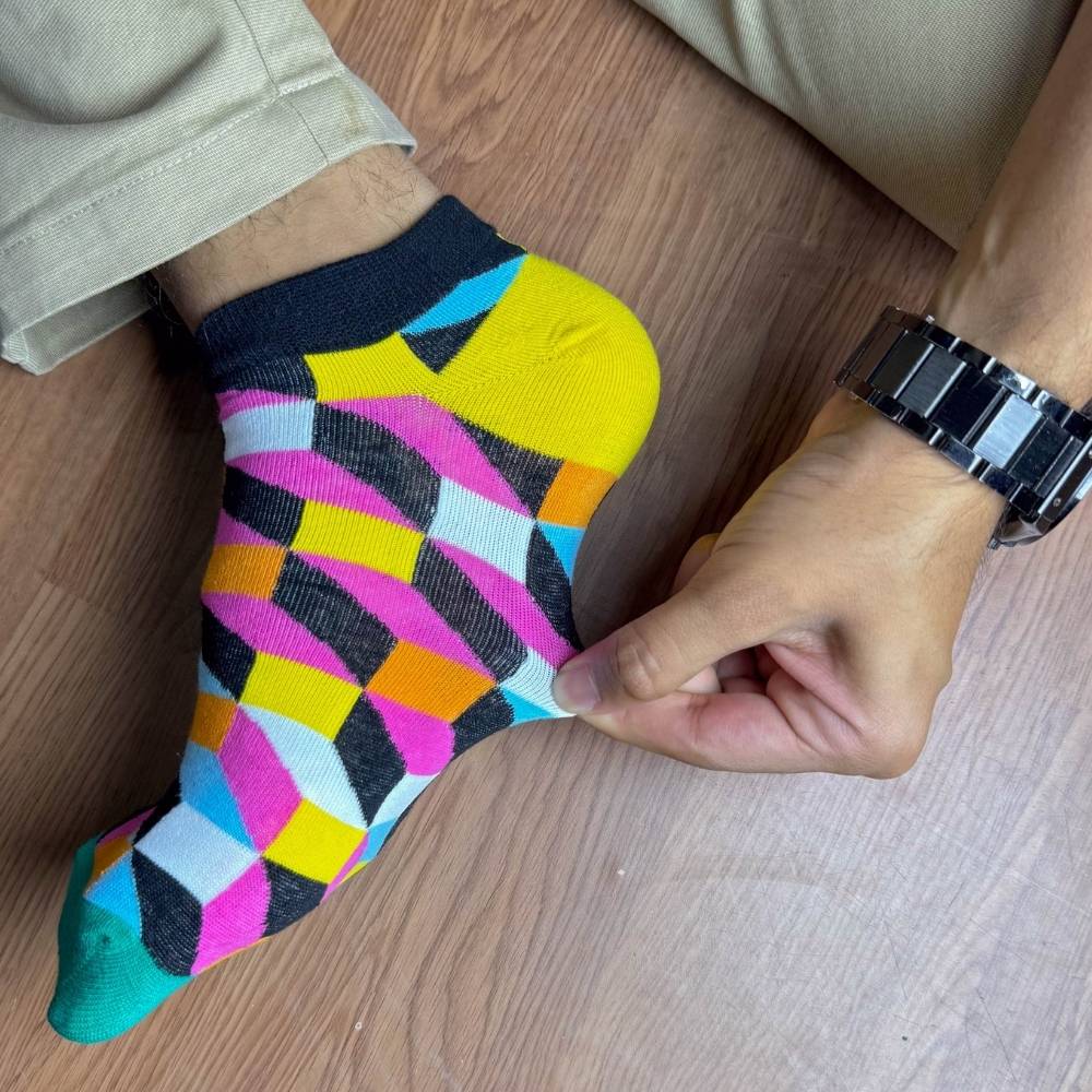 Multicolor Ankle Length Socks for Men