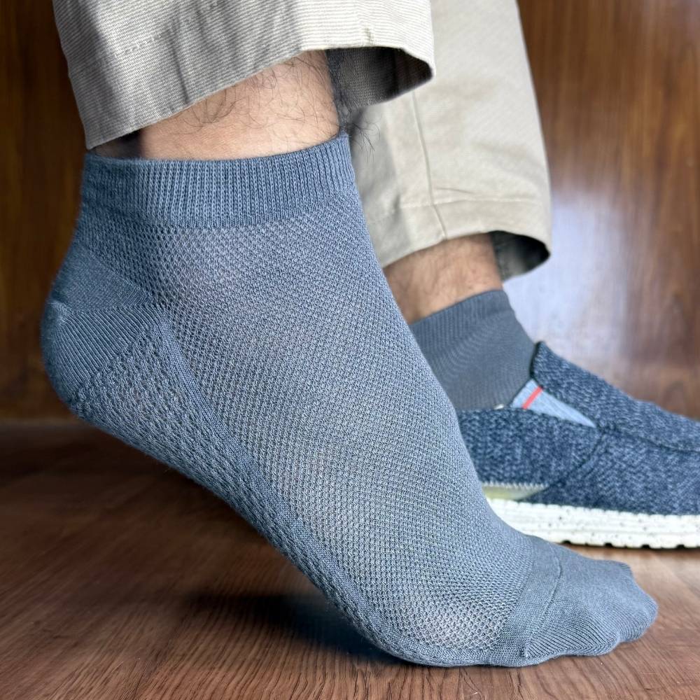 Multicolor Ankle Length Socks Pack of 3 for Men