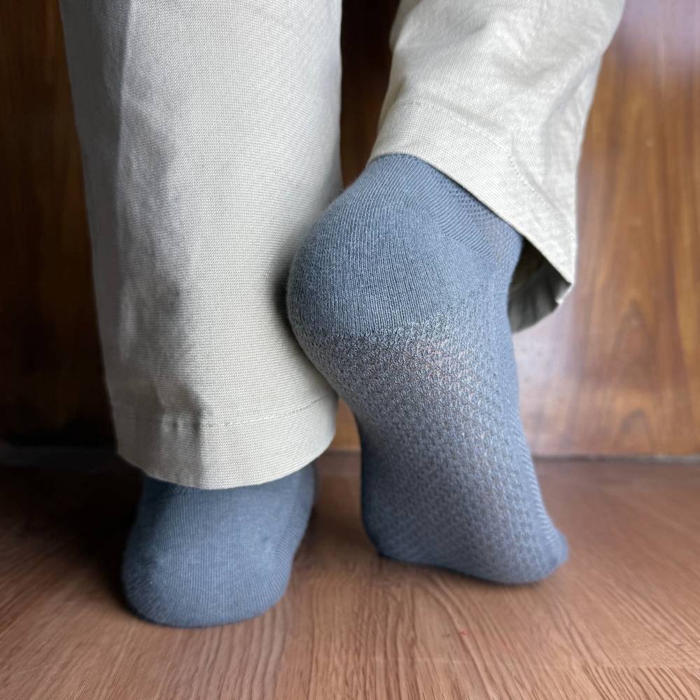 Grey Ankle Length Socks for Men