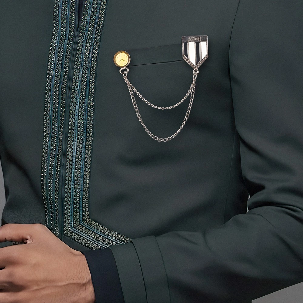King Brooch with Watch Gunmetal Chain Lapel Pin Brass Lapel Pin for Men