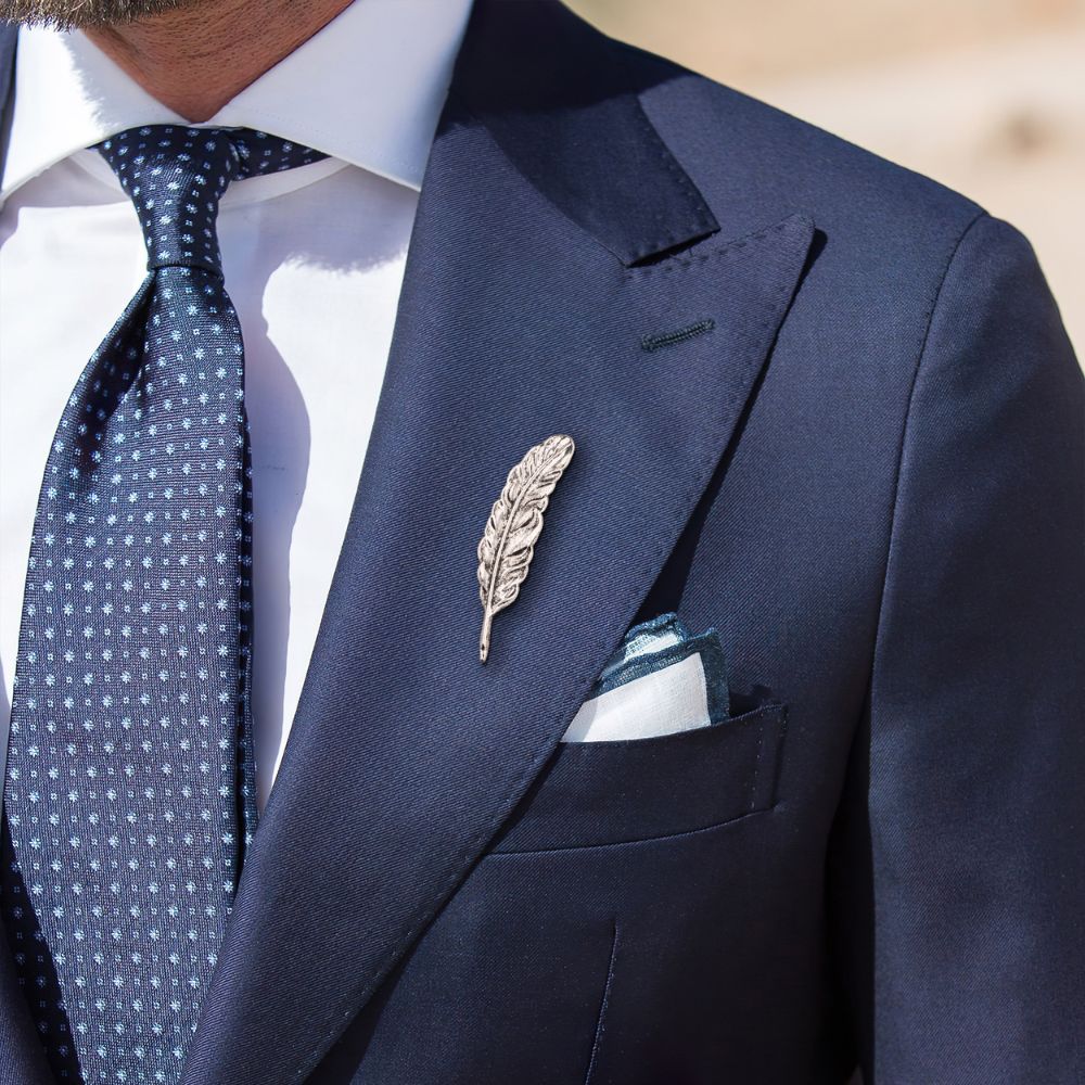 Gunmetal Feather Leaf Metal Brass Lapel Pin for Men