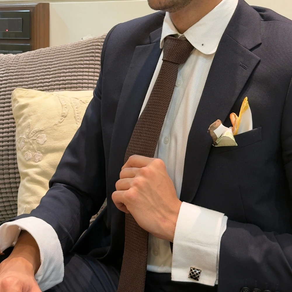 Brown Solid Grenadine Silk Necktie for Men