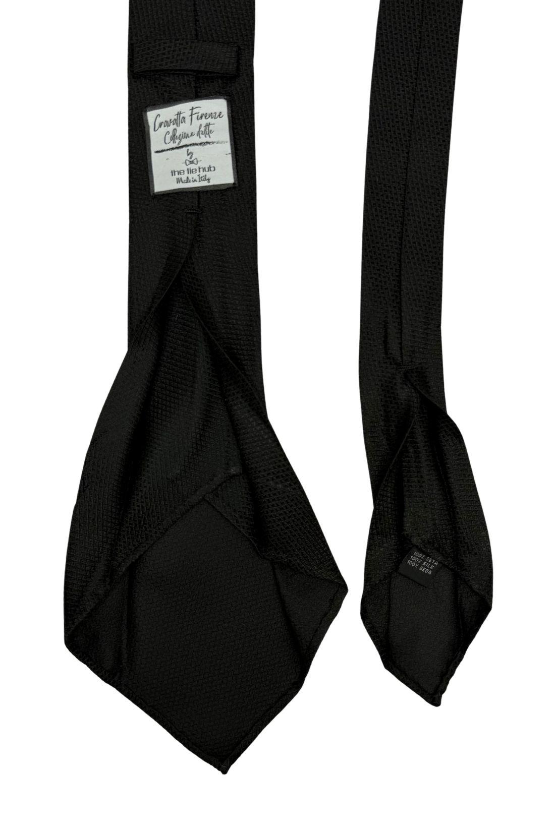 Black Solid Italian Silk Necktie for Men