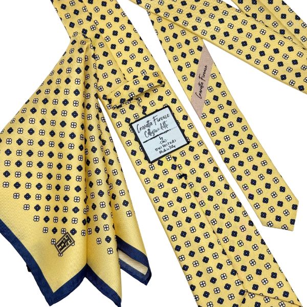 Yellow Geometric Italian Silk Necktie and Pocket Square Set Gift Set for Men