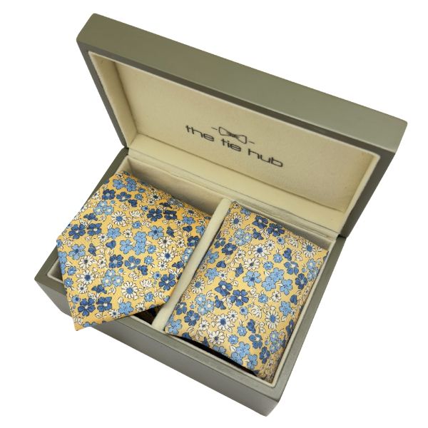 Yellow Floral Print Italian Silk Necktie and Pocket Square Set Gift Set for Men