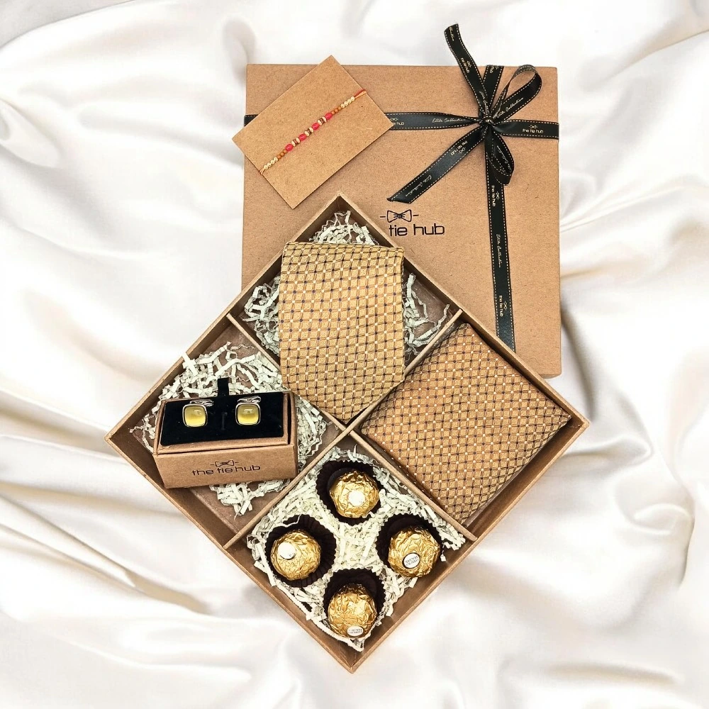Yellow Geometric Microfiber Gift Set with Chocolate for Men