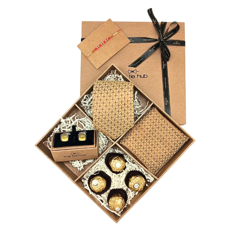 Yellow Geometric Microfiber Gift Set with Chocolate for Men