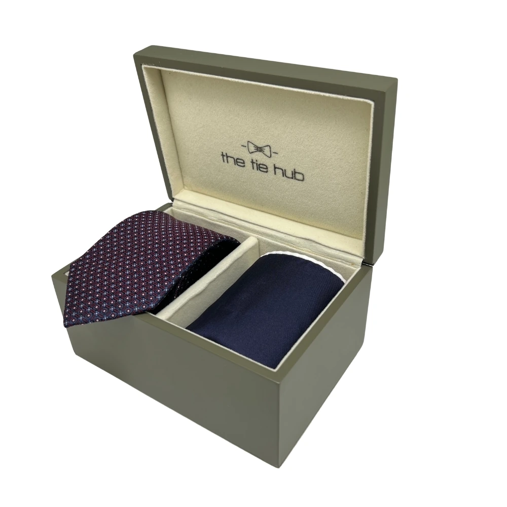 Elegant Silk Necktie Paired with Multi-Color Pocket Square Gift Set for Men