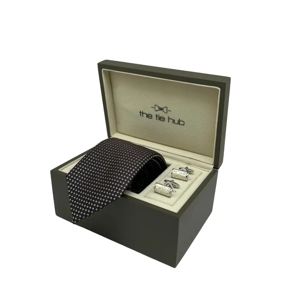 Navy Blue and Beige Silk Necktie and Mother of Pearl Cufflinks Gift Set - a Stylish Combo for Men