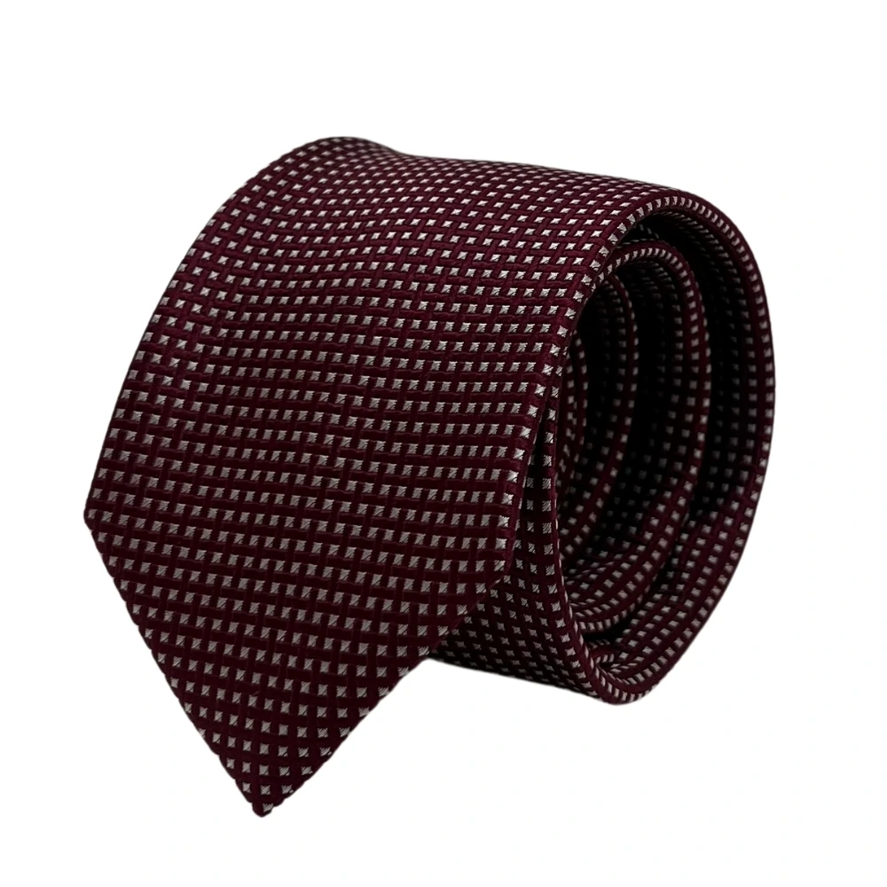 Maroon Silk Necktie and Mother of Pearl Cufflinks Gift Set - a Classic Choice for Men
