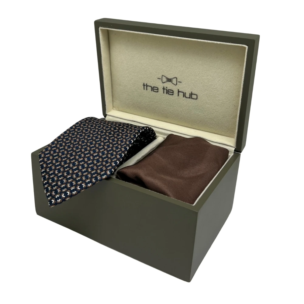 Navy Blue Silk Necktie and Brown Pocket Square Gift Set - Elegant Formal Collection for Men