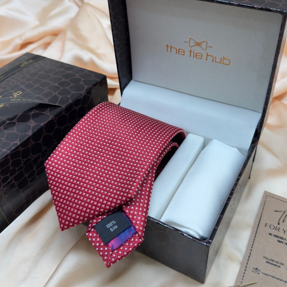 Red Micro Pattern Silk Necktie and Solid White Pocket Square Gift Set ? Elegant Formal Accessory for Men