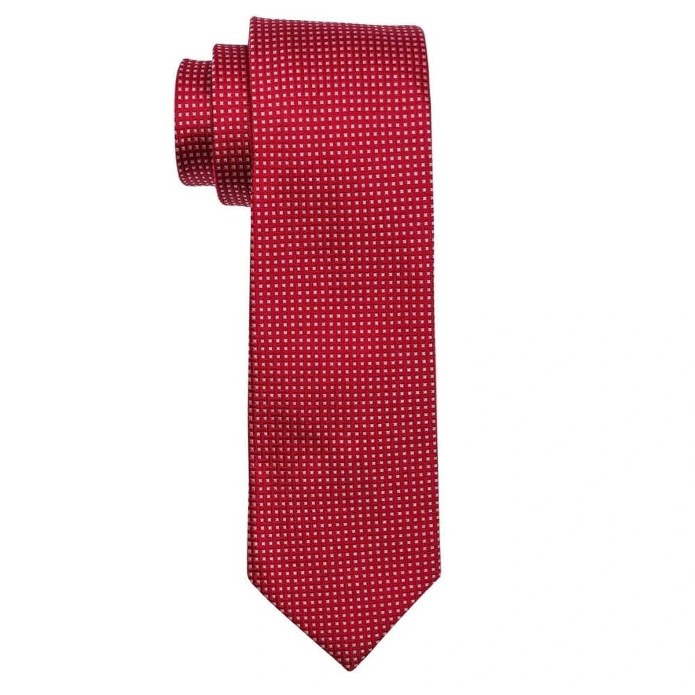 Red Micro Pattern Silk Necktie and Solid White Pocket Square Gift Set ? Elegant Formal Accessory for Men