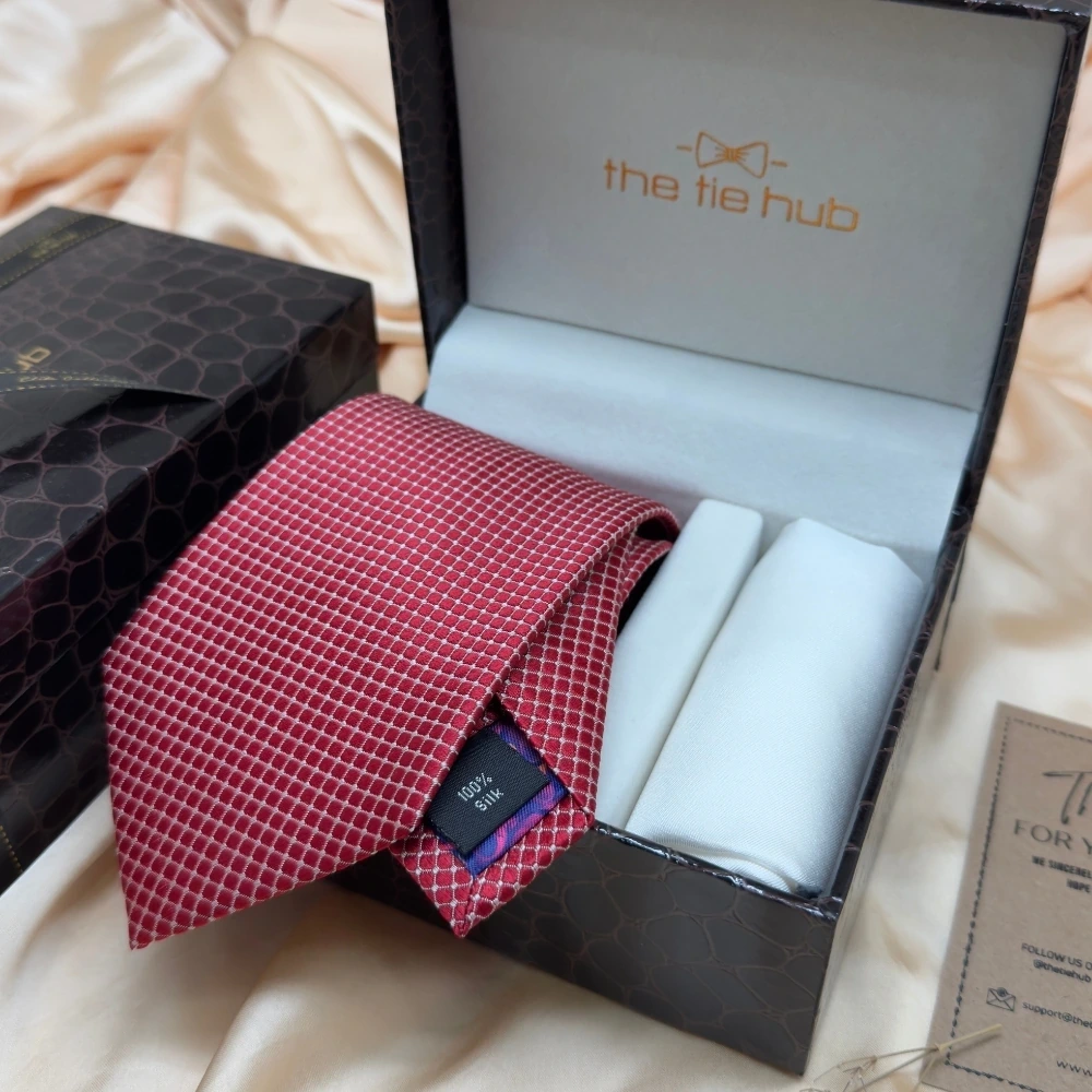 Red Grid Pattern Silk Necktie and Solid White Pocket Square Gift Set ? Elegant Formal Accessory for Men