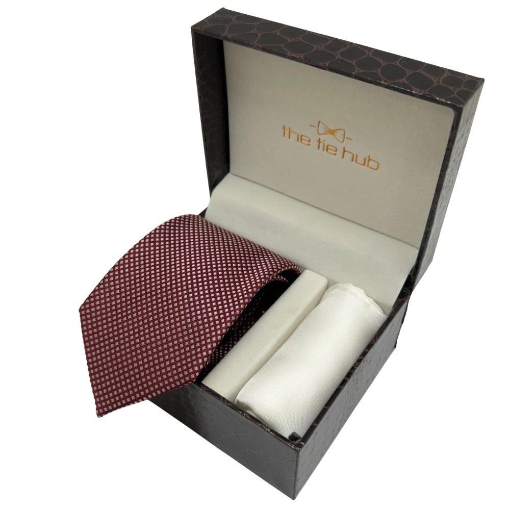 Maroon Micro Diamond Pattern Silk Necktie and Solid White Pocket Square Gift Set ? Elegant Formal Accessory for Men