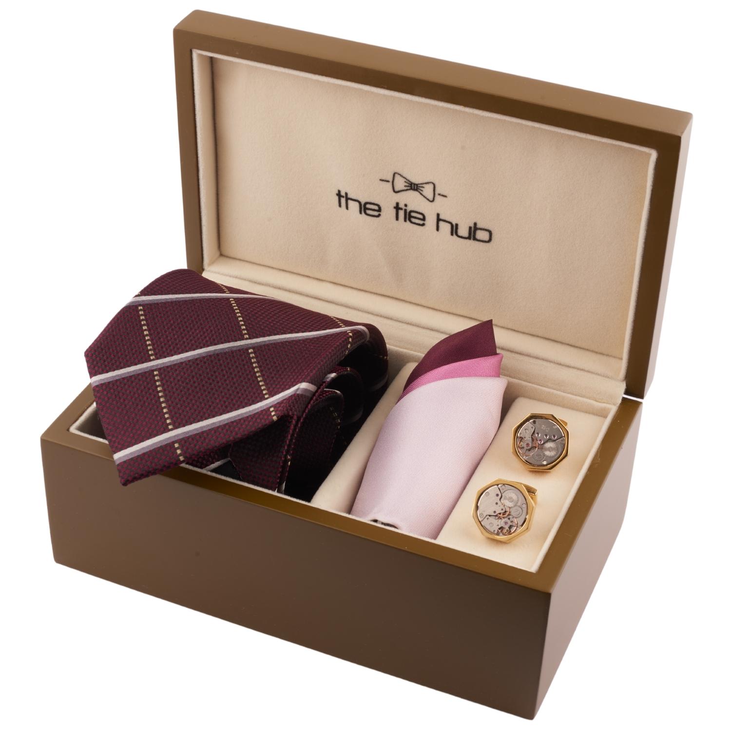 Plaid 7 Fold Burgundy Necktie Combo for Men