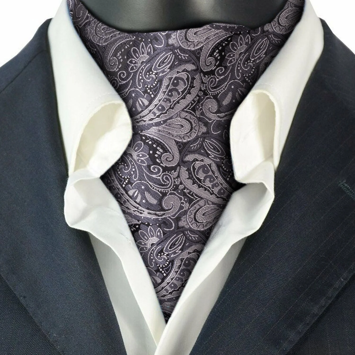 Grey Paisley Cravat for Men
