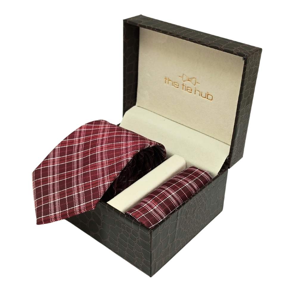 Maroon & White Microfiber Necktie & Pocket Square Gift Set ย Checkered Design