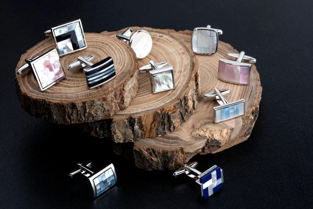 cufflinks